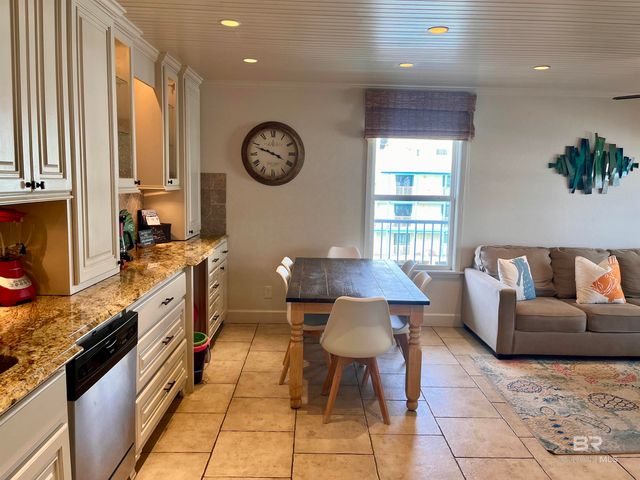 1129 W Beach Boulevard 303, Gulf Shores, AL 36542