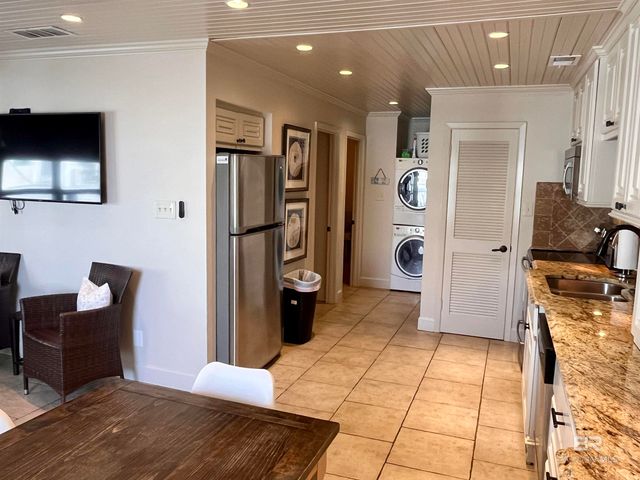 1129 W Beach Boulevard 303, Gulf Shores, AL 36542