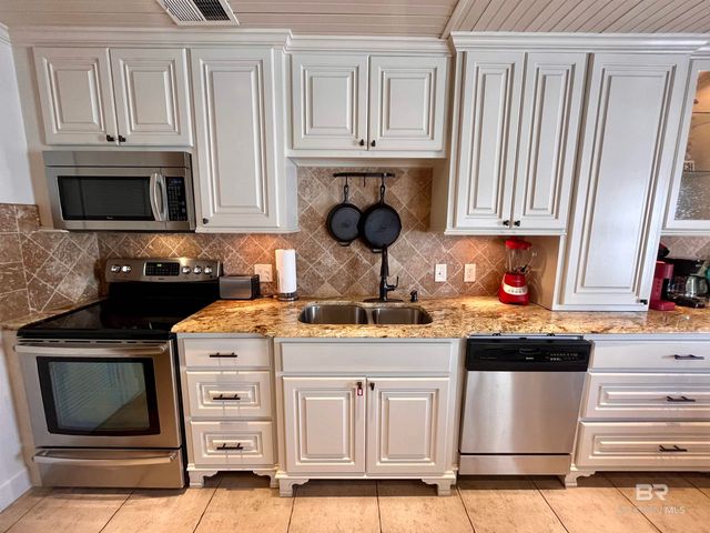 1129 W Beach Boulevard 303, Gulf Shores, AL 36542
