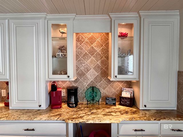 1129 W Beach Boulevard 303, Gulf Shores, AL 36542