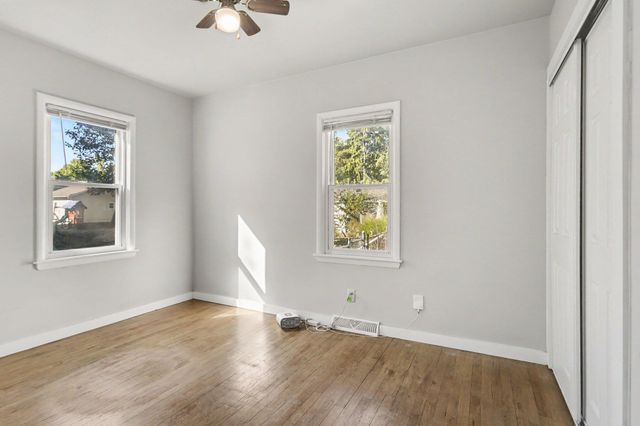 330 E Van Hoesen Boulevard, Portage City, MI 49002