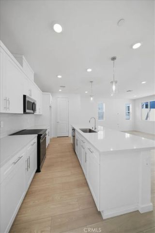 4852 Arroyo Run, Moorpark, CA 93021