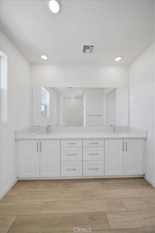 4852 Arroyo Run, Moorpark, CA 93021