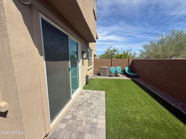 5835 E Rose Garden Lane, Phoenix, AZ 85054