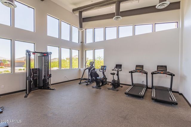 5835 E Rose Garden Lane, Phoenix, AZ 85054