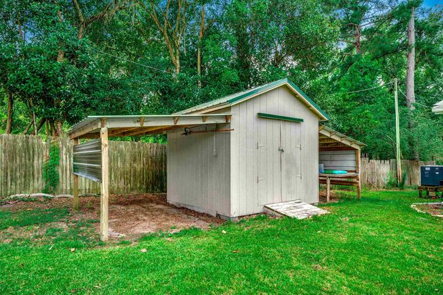 300 Rolling Ridge Dr., Longs, SC 29568