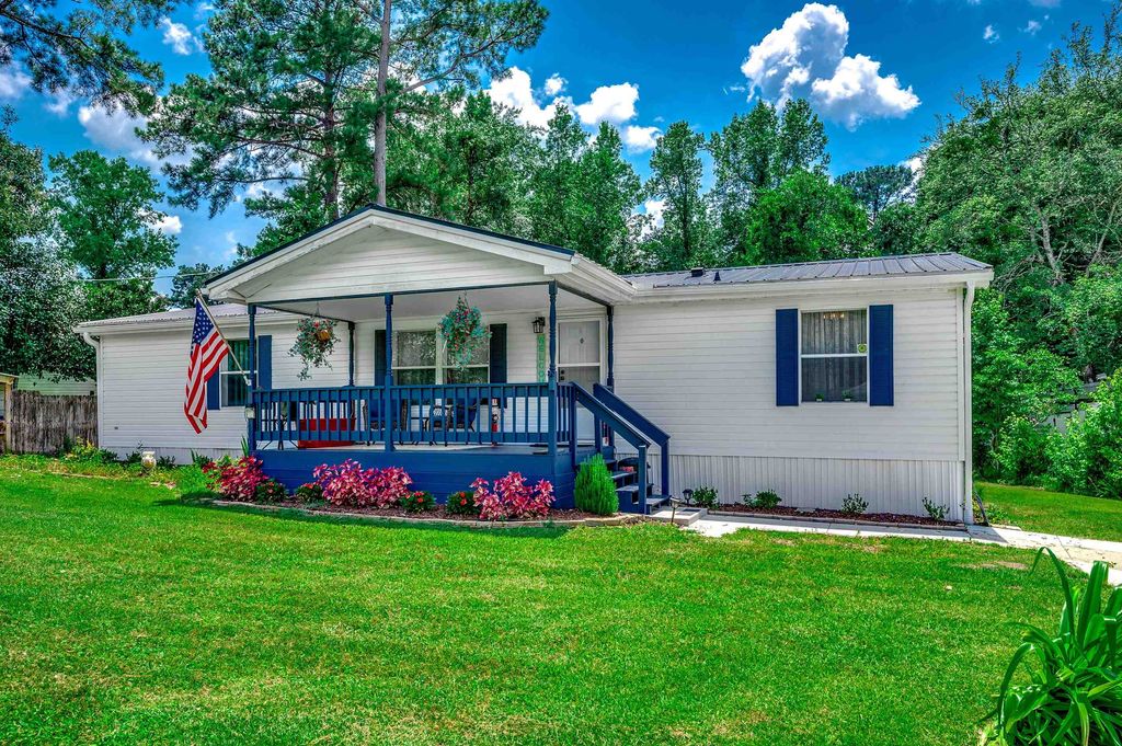 300 Rolling Ridge Dr., Longs, SC 29568