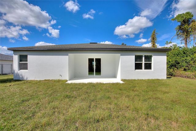 3707 FONTAINEBLEAU STREET, North Port, FL 34287