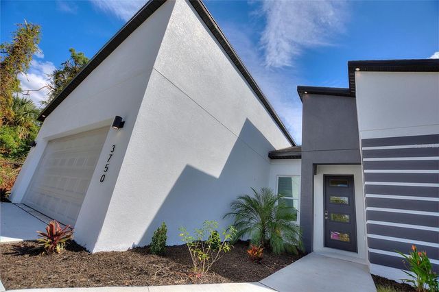 3707 FONTAINEBLEAU STREET, North Port, FL 34287