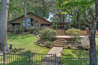 1024 Shadowood Dr, Marshall, TX 75672