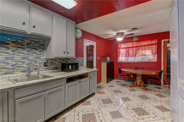 6217 Clarice Avenue, Las Vegas, NV 89107