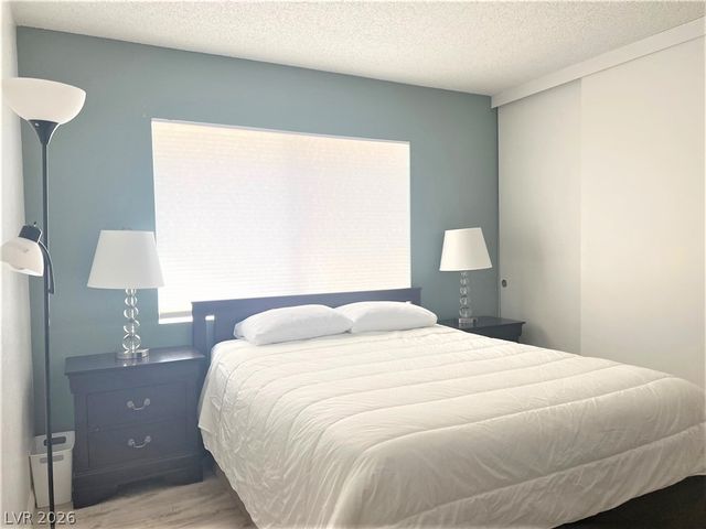 4761 Torrence Drive, Las Vegas, NV 89103