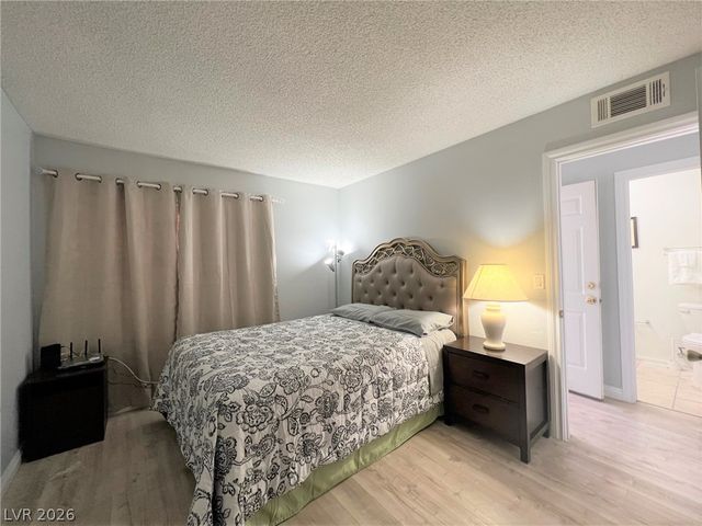 4761 Torrence Drive, Las Vegas, NV 89103
