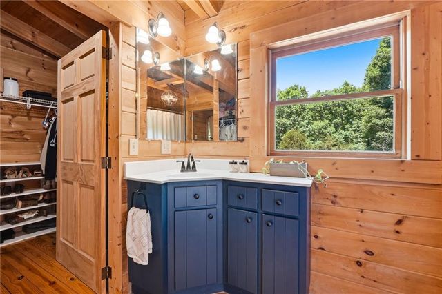 74 Farr Circle NE, Rydal, GA 30171