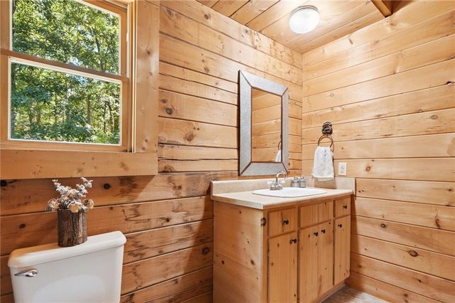 74 Farr Circle NE, Rydal, GA 30171