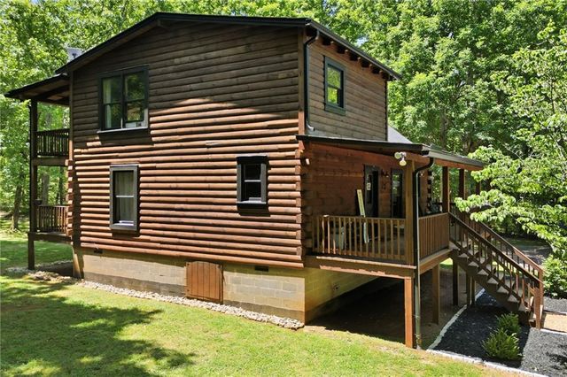 74 Farr Circle NE, Rydal, GA 30171