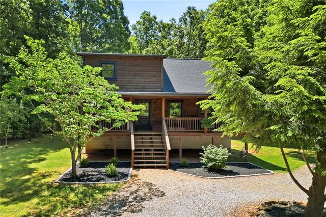 74 Farr Circle NE, Rydal, GA 30171