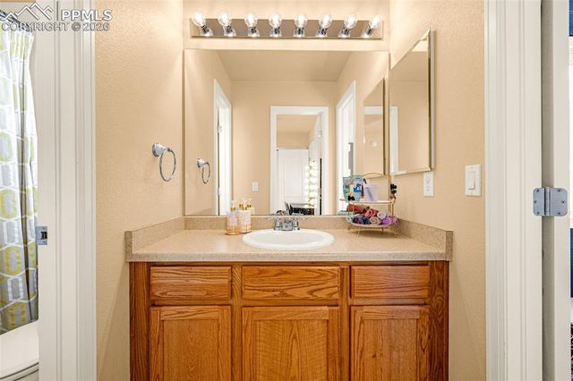 7713 Blue Vail Way, Colorado Springs, CO 80922