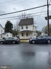 344 RIDGWAY ST, Mount Holly, NJ 08060