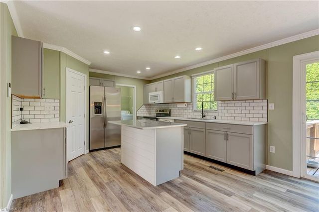 863 Crutchfield Road, Reidsville, NC 27320