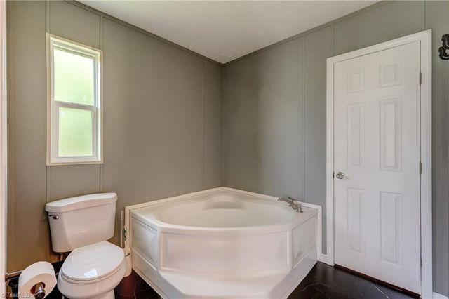 863 Crutchfield Road, Reidsville, NC 27320