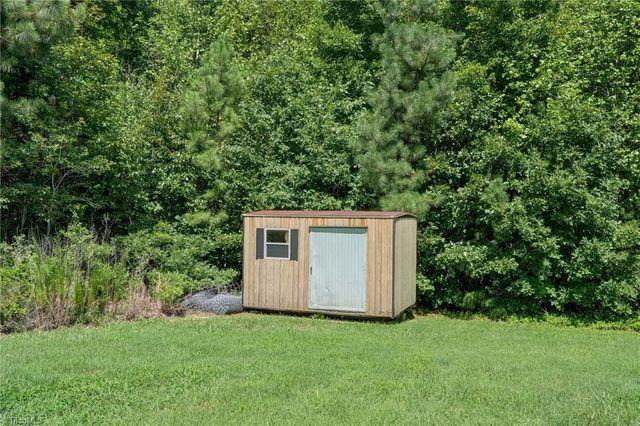 863 Crutchfield Road, Reidsville, NC 27320