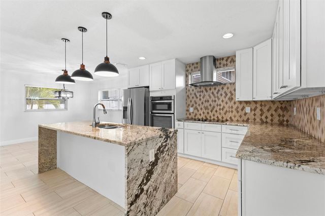 125 CARLYLE DRIVE, Palm Harbor, FL 34683