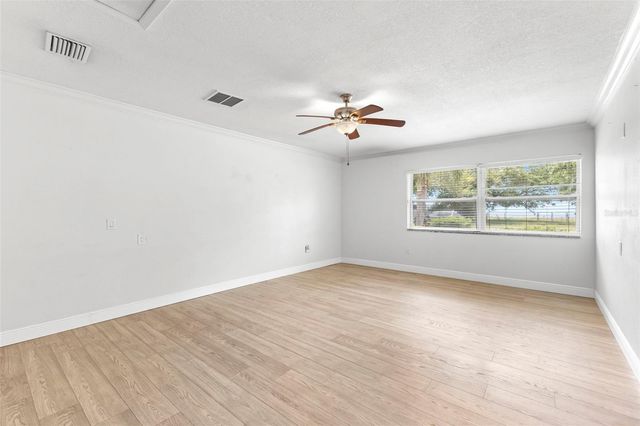 125 CARLYLE DRIVE, Palm Harbor, FL 34683