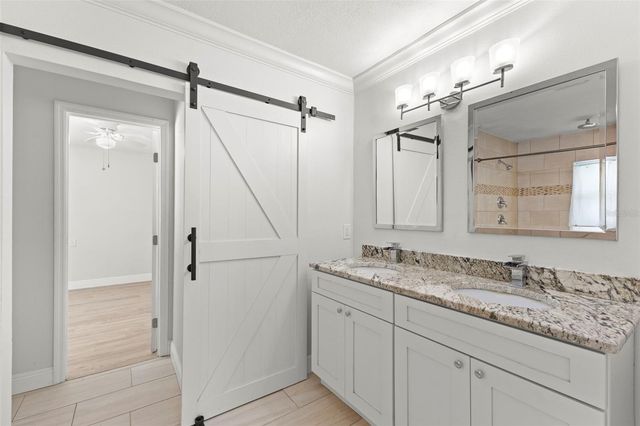 125 CARLYLE DRIVE, Palm Harbor, FL 34683