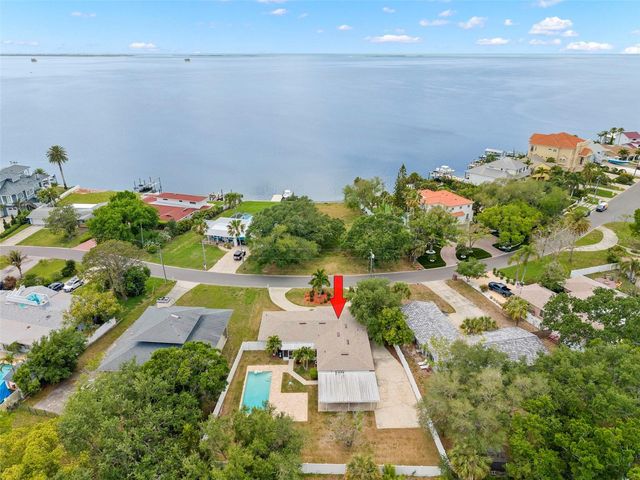 125 CARLYLE DRIVE, Palm Harbor, FL 34683