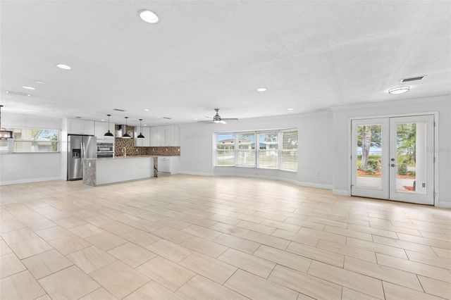 125 CARLYLE DRIVE, Palm Harbor, FL 34683