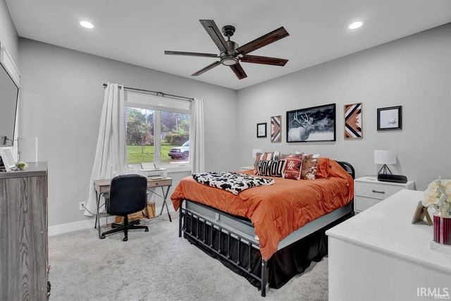 9228 S Harrodsburg Road, Harrodsburg, IN 47434