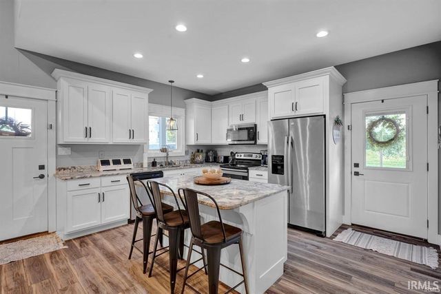 9228 S Harrodsburg Road, Harrodsburg, IN 47434