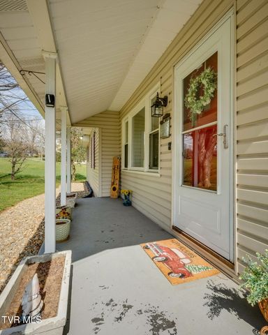 1211 Weaver Pike, Bristol, TN 37620