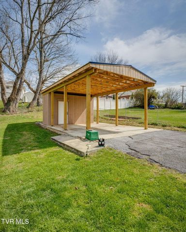 1211 Weaver Pike, Bristol, TN 37620