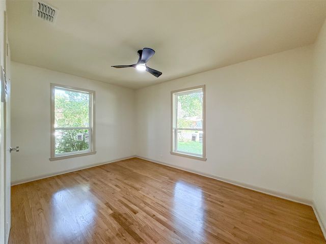1812 Carlton Street, Denton, TX 76201