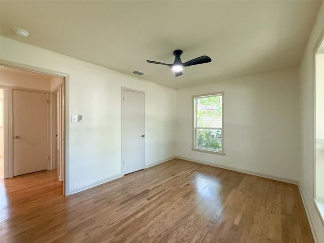 1812 Carlton Street, Denton, TX 76201