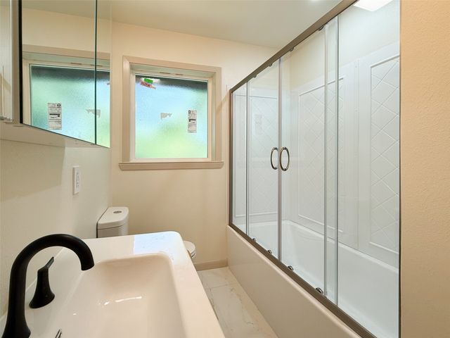 1812 Carlton Street, Denton, TX 76201
