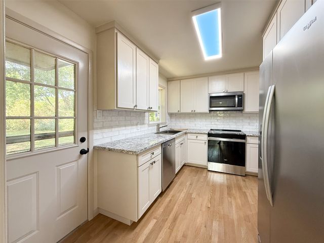 1812 Carlton Street, Denton, TX 76201