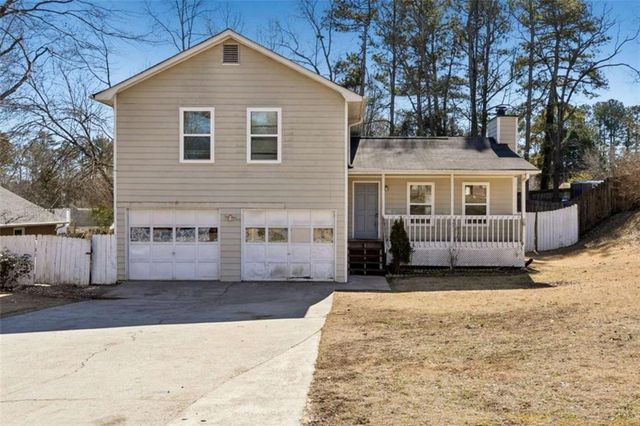 570 Wayside Drive, Lawrenceville, GA 30046