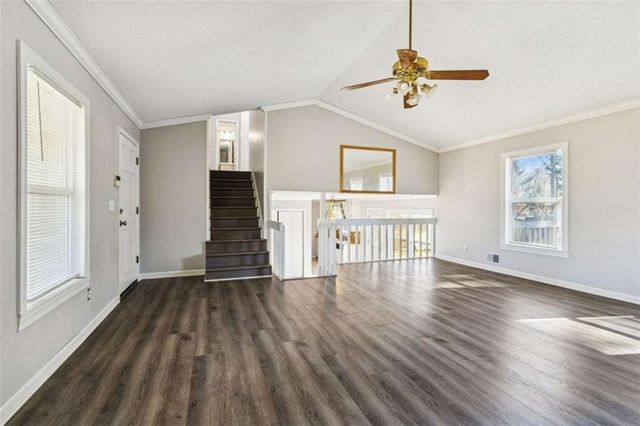 570 Wayside Drive, Lawrenceville, GA 30046