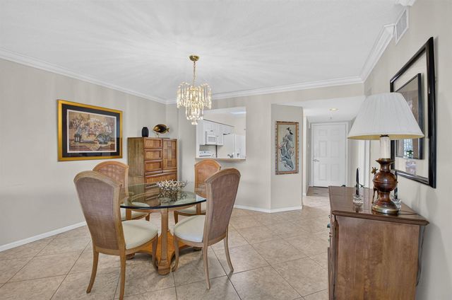5778 Crystal Shores Drive 202, Boynton Beach, FL 33437