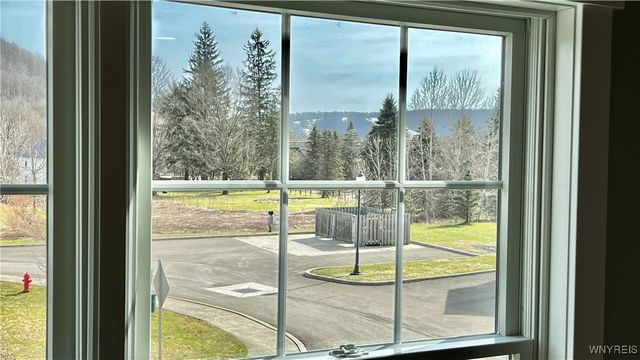 27 Glen Burn Trail, Ellicottville, NY 14731