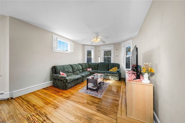154 Fellsway West 3, Medford, MA 02155