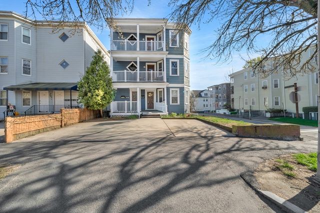 154 Fellsway West 3, Medford, MA 02155