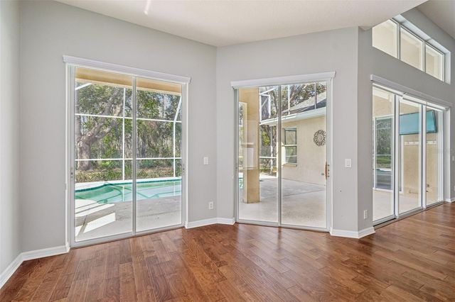 10162 DEERCLIFF DRIVE, Tampa, FL 33647