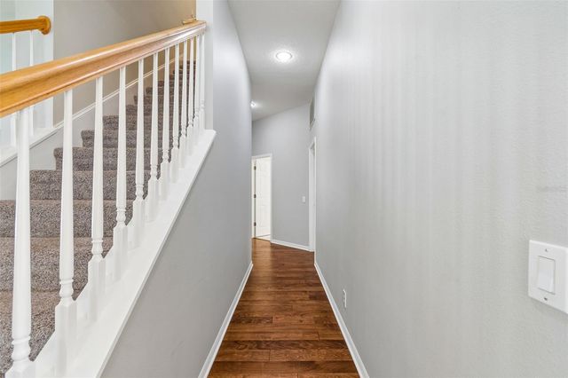 10162 DEERCLIFF DRIVE, Tampa, FL 33647