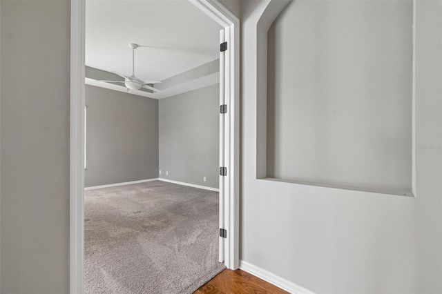 10162 DEERCLIFF DRIVE, Tampa, FL 33647