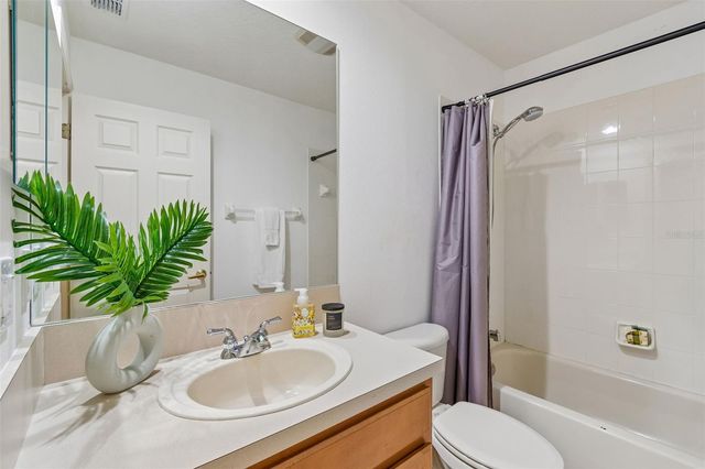 10162 DEERCLIFF DRIVE, Tampa, FL 33647