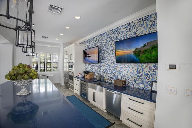 12825 COASTAL BREEZE WAY, Bradenton, FL 34211